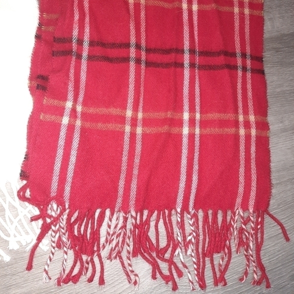 Cejon Winter Scarf Bundle - Picture 3 of 4